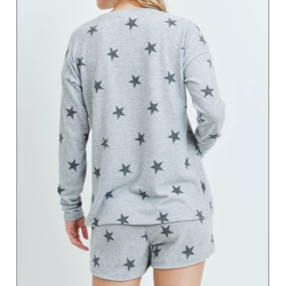 Grey Star Print Long Sleeve Top & Shorts Set - Picture 2 of 6